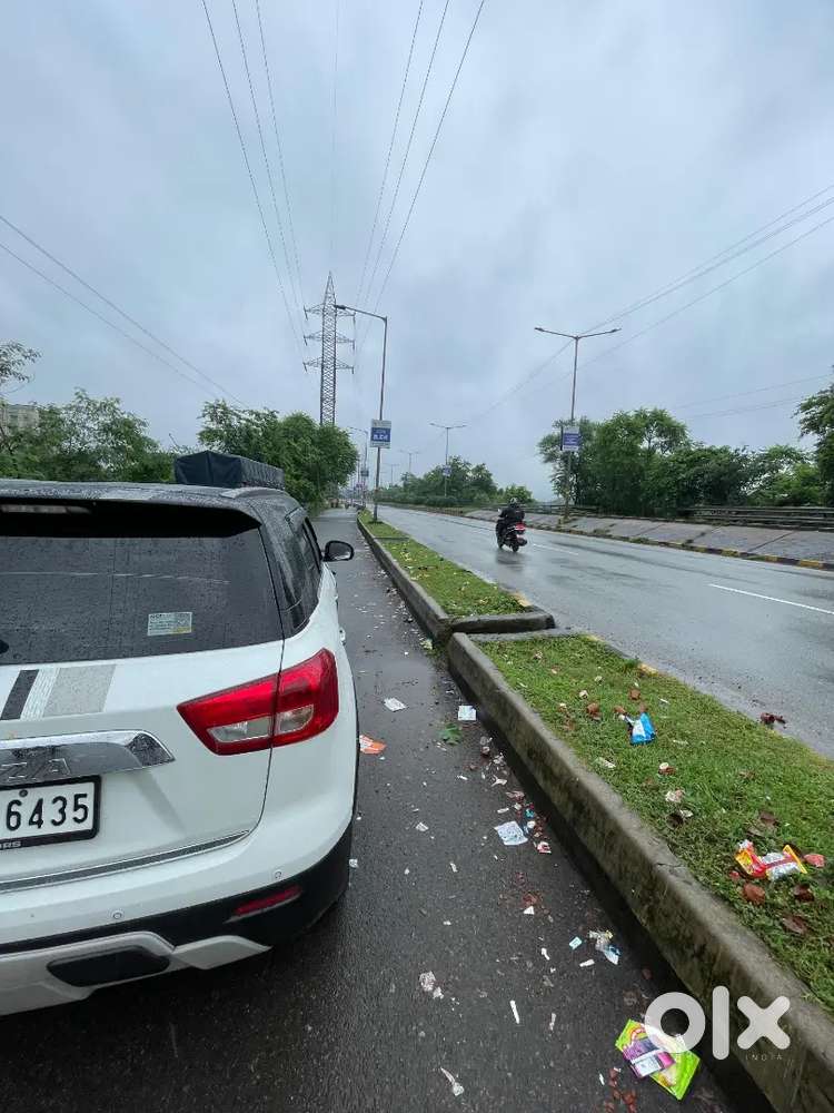 Single-handed Driven 2019 Vitara Brezza Diesel Top Model &ndash; Zero Damage