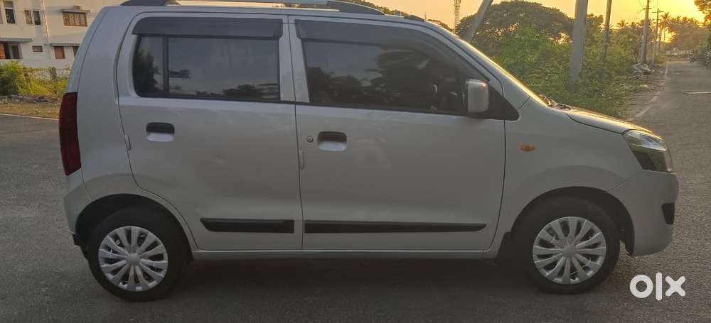 Maruti Suzuki Wagon R Vxi 1.2, 2017, Petrol