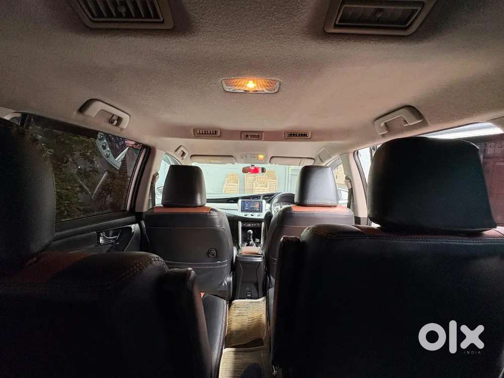 Toyota Innova Crysta 2019