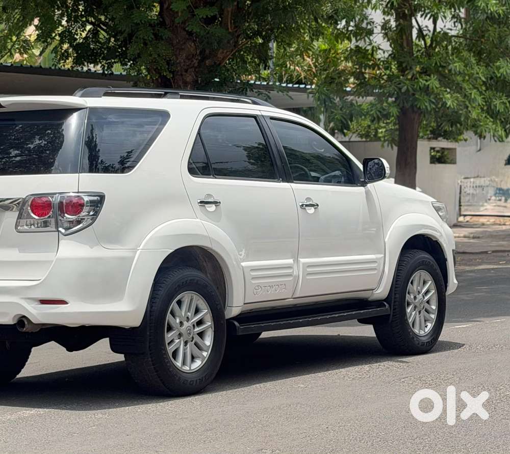 Toyota Fortuner 3.0 4x2 Automatic, 2015, Diesel