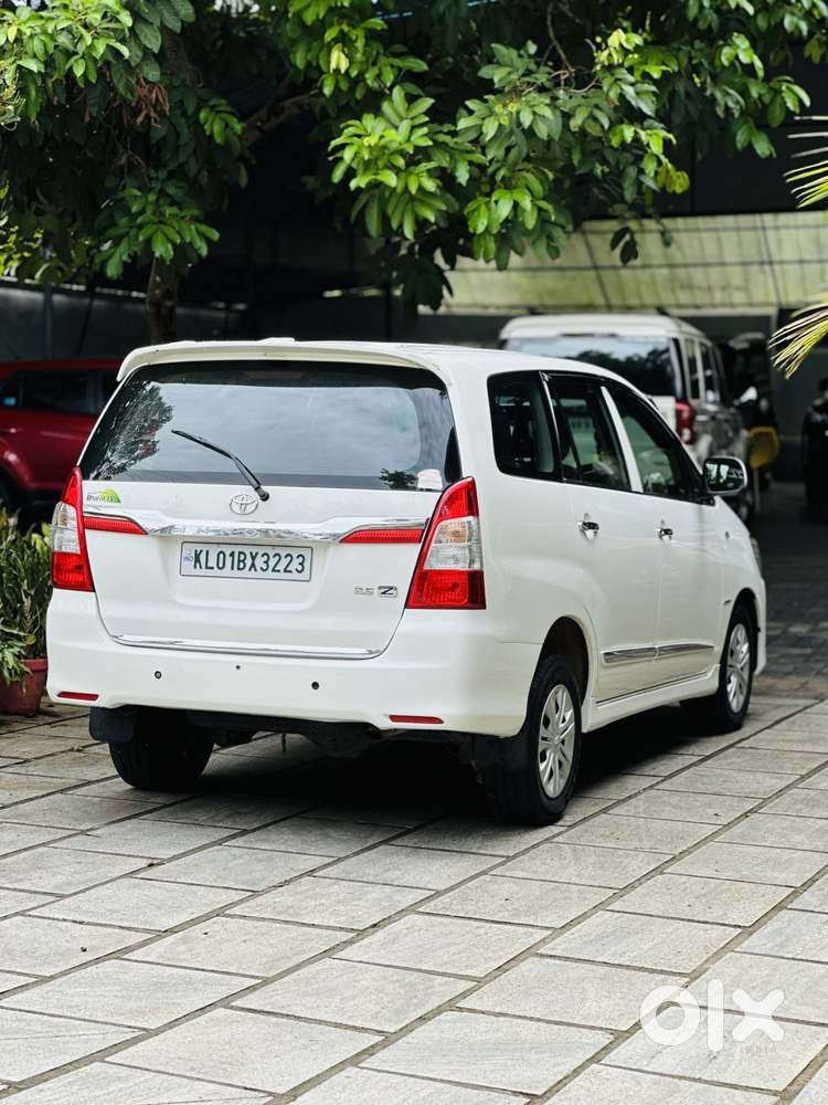 Toyota Innova 2.5 Gx 7 Seater Limited Edition, 2016, Diesel