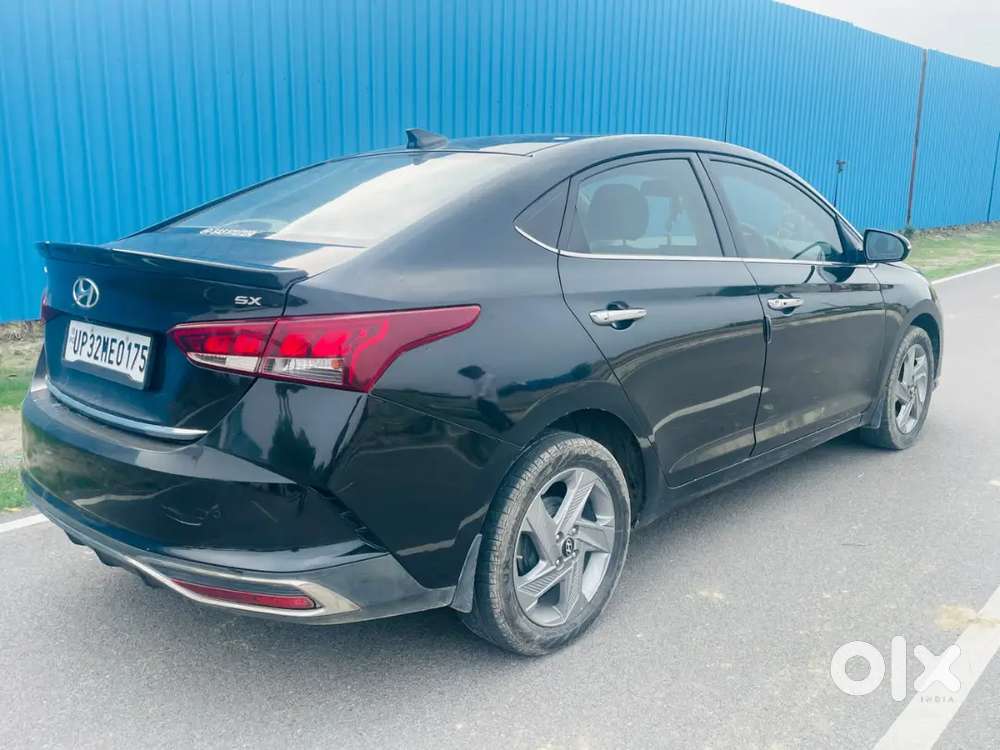Hyundai Verna Sunroof Diesel Sx Crdi Mt 2021