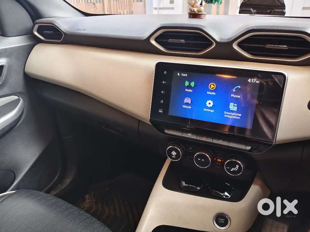 2022 Nissan Magnite Xv Turbo Cvt Automatic Dual Tone