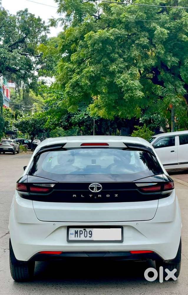 Tata Altroz 1.2 Xt, 2022, Cng & Hybrids
