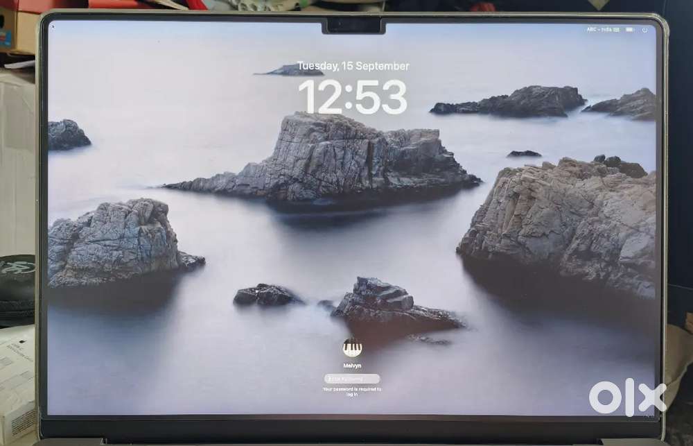 Excellent condition Macbook Pro M2 Pro 32gb for sale