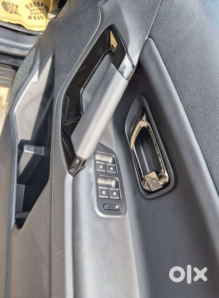 Tata Safari Adventure X Plus 7 Str Dark Edition At, 2026, Diesel