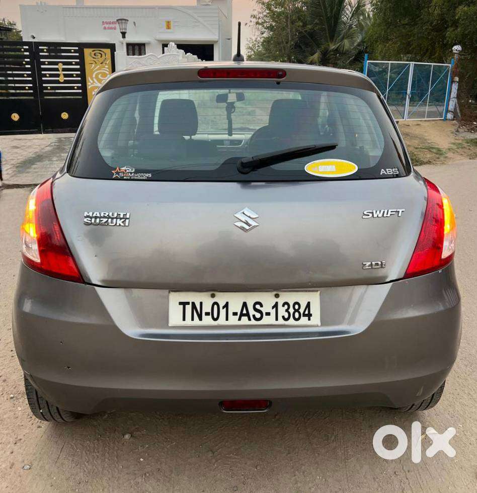 Maruti Suzuki Swift Zdi Plus, 2012, Diesel