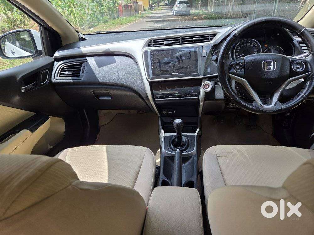 Honda City I-vtec V, 2018, Petrol