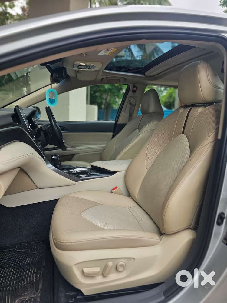 Toyota Camry [2019-ongoing] 2.5 Hybrid, 2023, Petrol