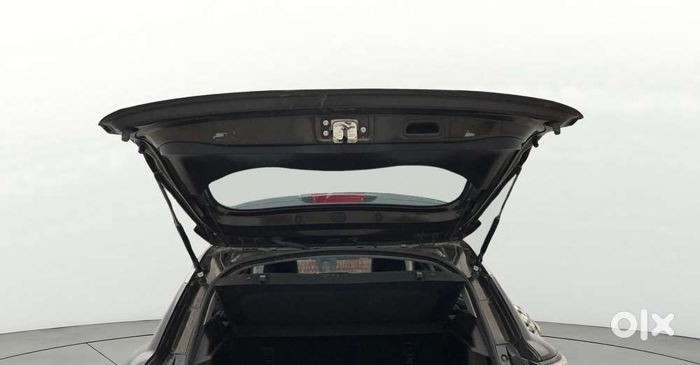 Maruti Suzuki Grand Vitara Alpha Smart Hybrid, 2022, Petrol