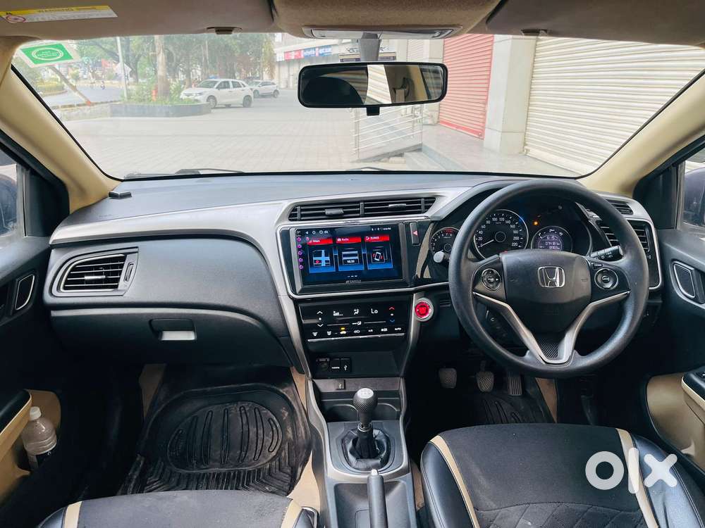 Honda City I-vtec V, 2018, Petrol