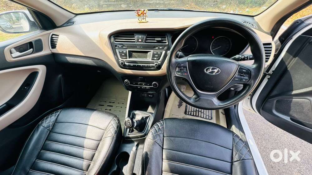 Hyundai Elite I20 Sportz (o) 1.4, 2016, Diesel