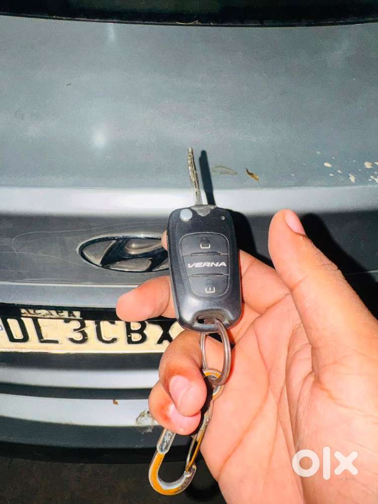 Hyundai Fluidic Verna 2011