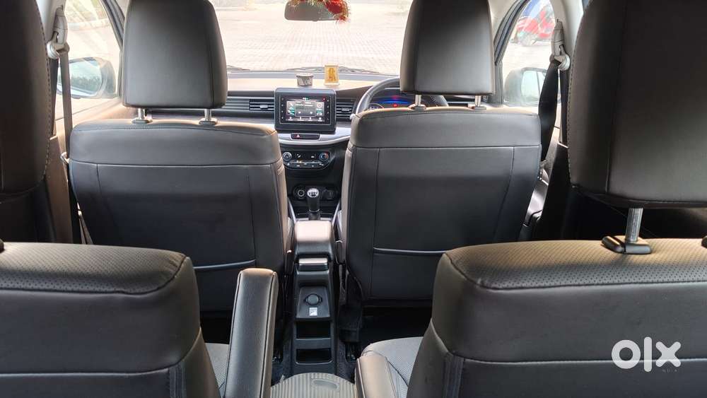 Maruti Suzuki Xl6 1.5 Alpha Mt, 2022, Petrol