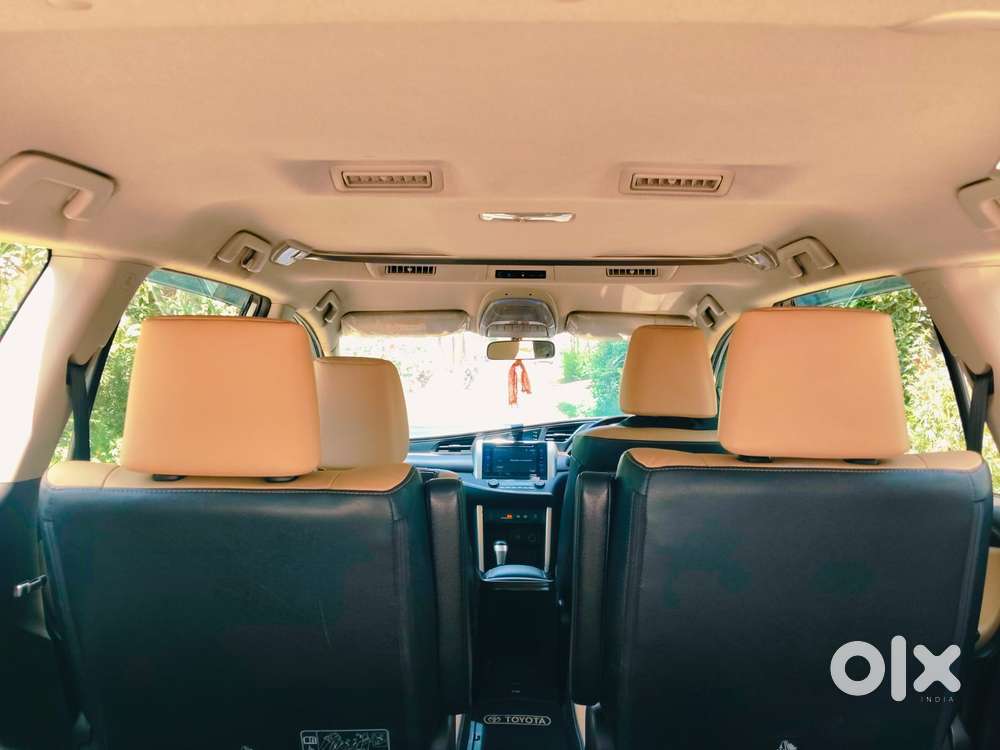 Toyota Innova Crysta 2.8z Automatic, 2019, Diesel