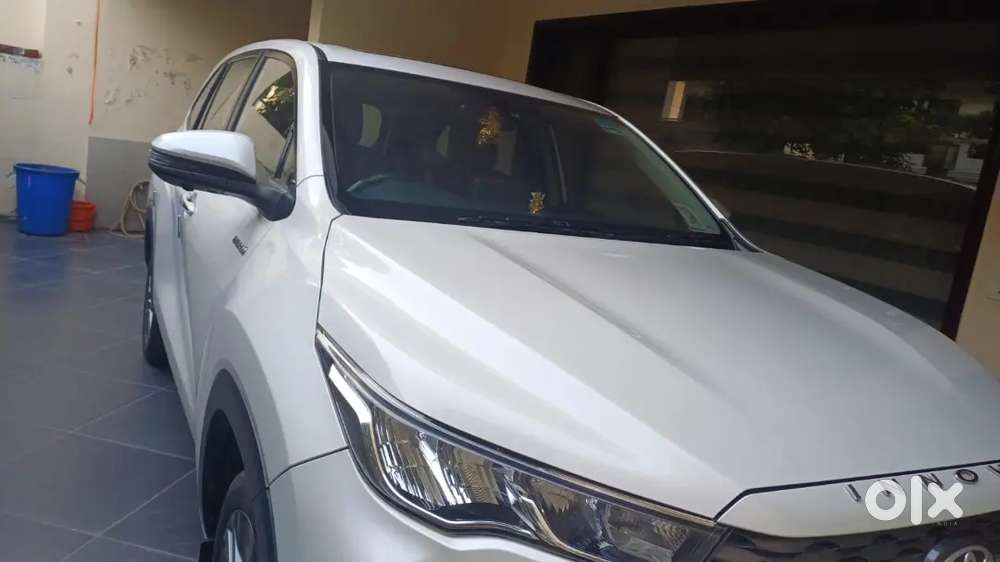 Toyota Innova Hycross 2024 Hybrid