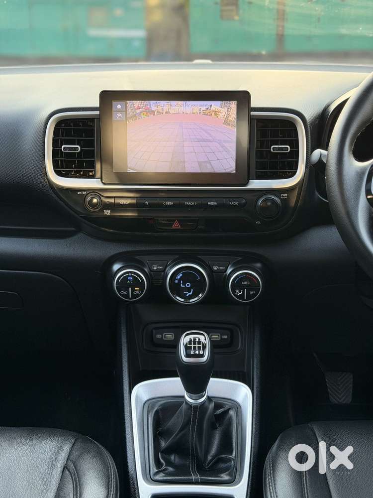 Hyundai Venue Sx Dual Tone Diesel, 2021, Diesel