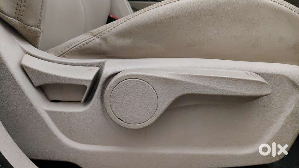 Mahindra Xuv300 W8 Option, 2020, Petrol