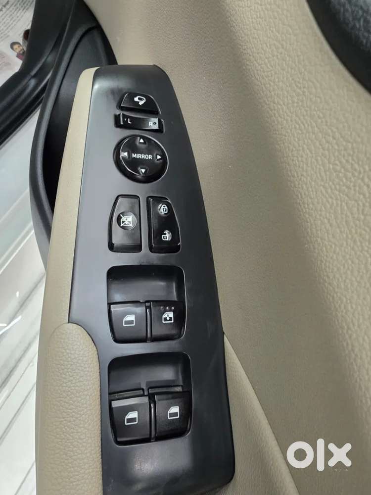 Hyundai Verna 1.6 Sx (o) Vtvt, 2018, Petrol