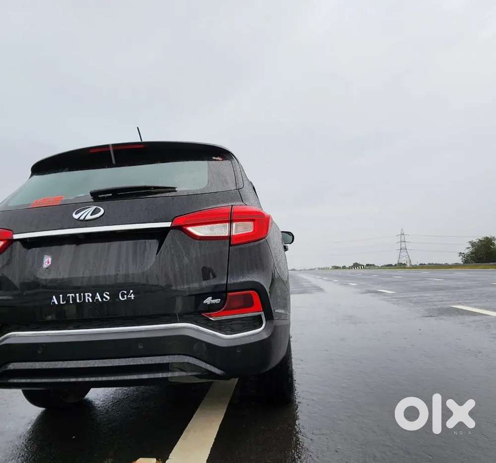 Mahindra Alturas G4 Diesel Bs6 2022 Model