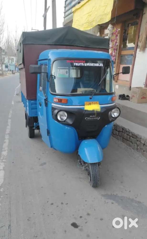 3 Weelar Auto Bajaj Maxima