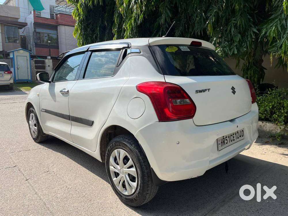 Maruti Suzuki Swift Lxi Option, 2021, Petrol