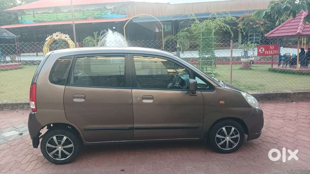 Maruti Suzuki Estilo Vxi, 2013, Petrol