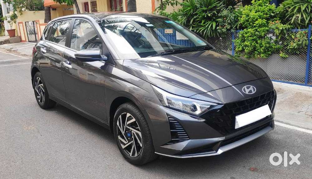 Hyundai I20 Asta (o) 1.2 Mt, 2023, Petrol