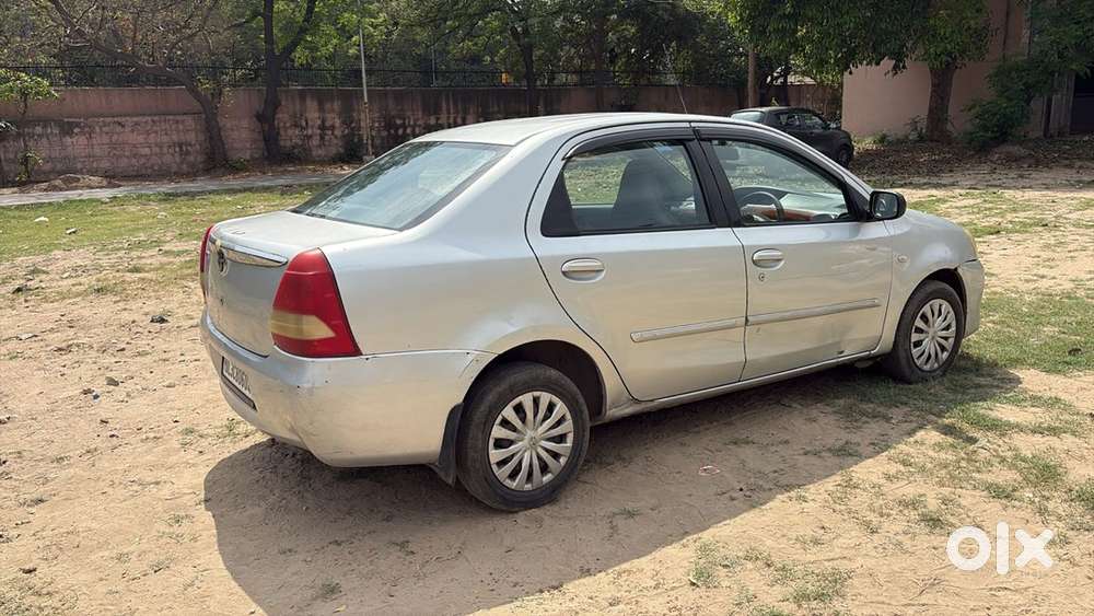 Toyota Etios Petrol+cng(on Paper)