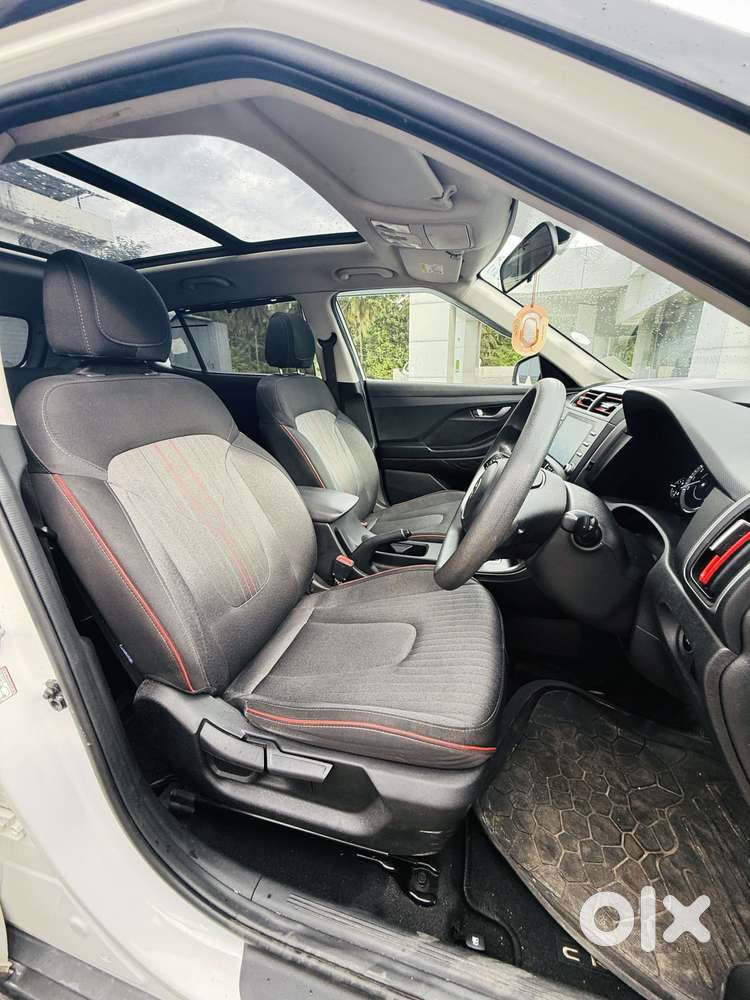 Hyundai Creta 1.5 S Plus Knight Petrol, 2022, Petrol