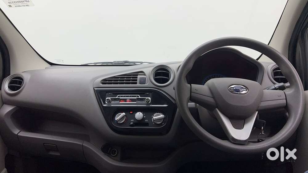 Datsun Redigo T Option, 2016, Petrol