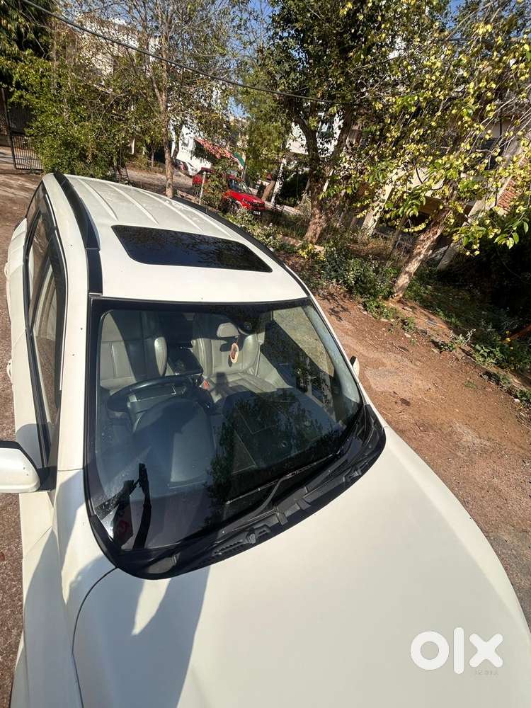 Mahindra Xuv500 At W10 Awd, 2017, Diesel