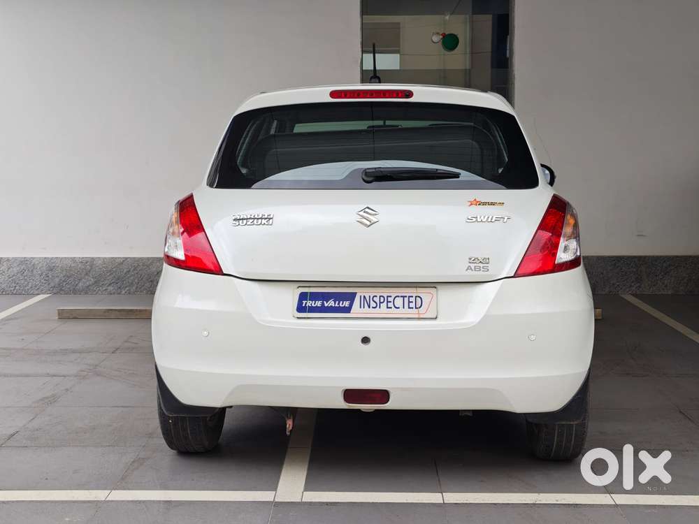 Maruti Suzuki Swift 1.2 Zxi Abs, 2012, Petrol