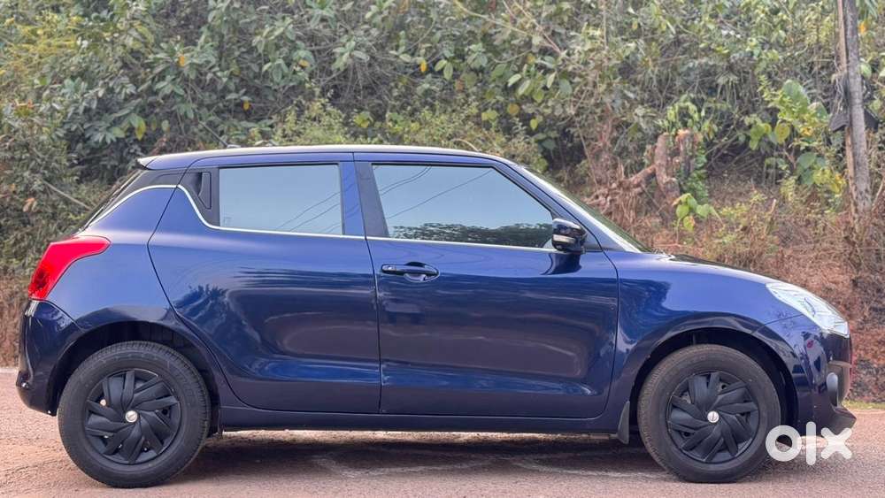 Maruti Suzuki Swift Vxi + Manual, 2018, Petrol