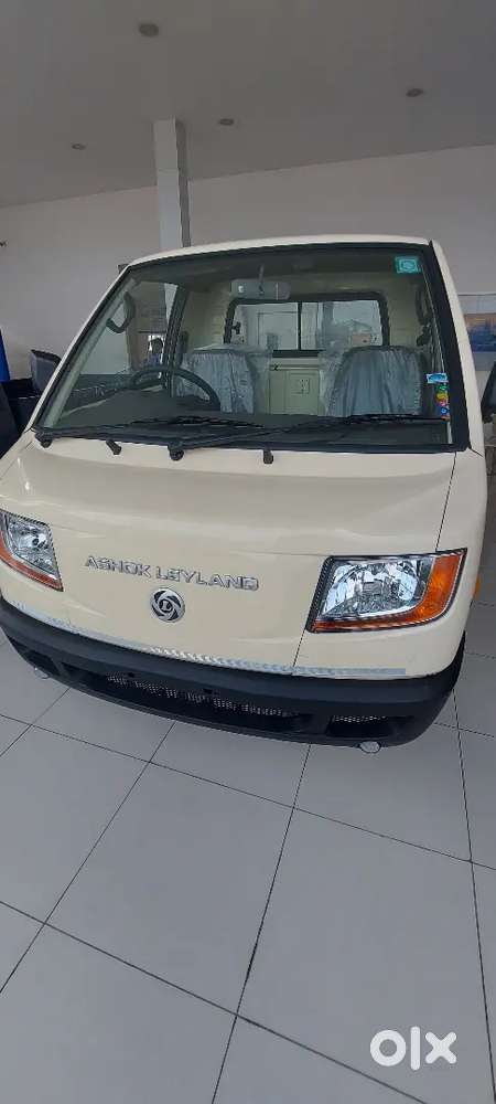 New saathi vehicle shoroom dealer