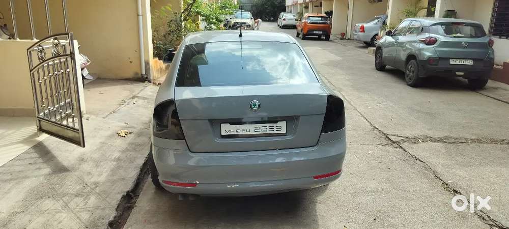 Skoda Laura 1.9 Ambiente 2010
