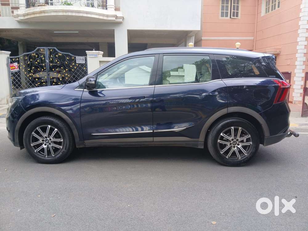 Mahindra Xuv700 2.2 Ax 7 Diesel At Str, 2022, Diesel