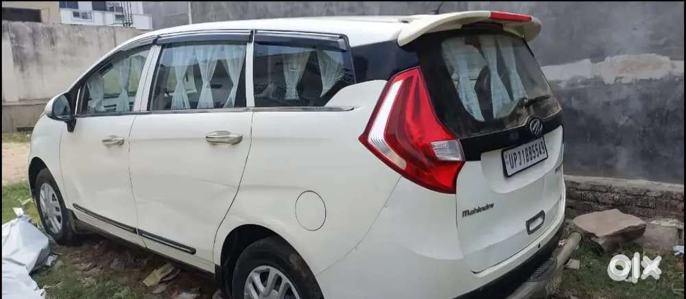 Mahindra Marazzo 2018 Plus