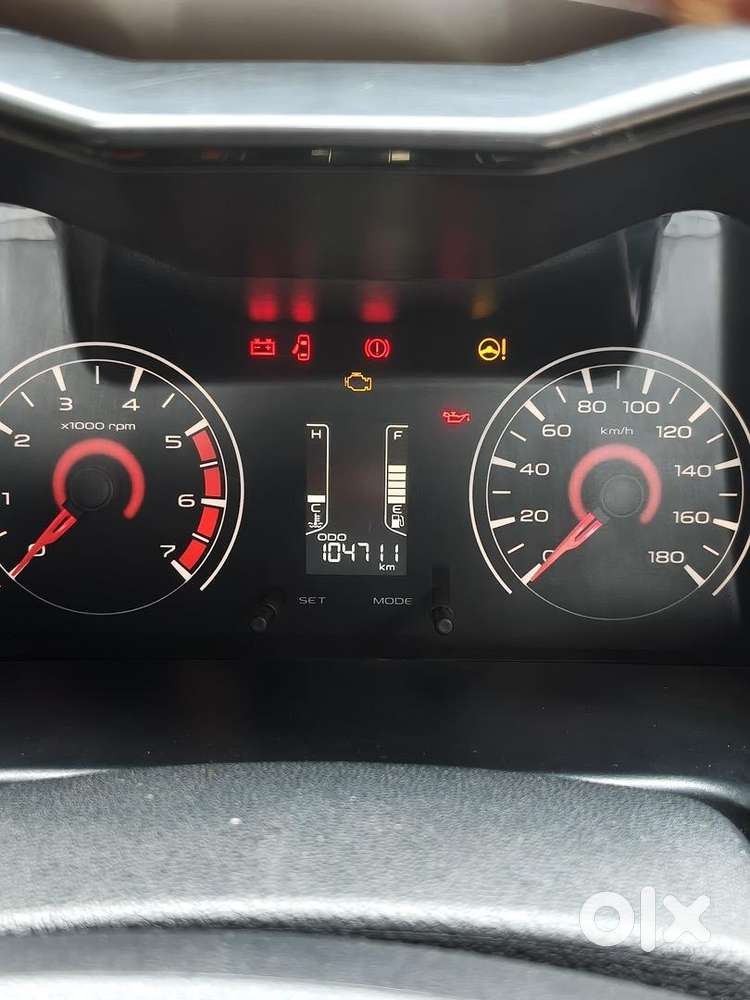Mahindra Kuv100 Nxt 2016 Diesel 105000 Km Driven