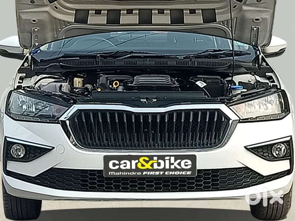Skoda Slavia Ambition 1.0l Tsi At, 2023, Petrol