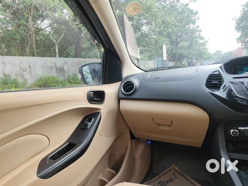 Ford Aspire Titatinium Blu Ti-vct, 2015, Petrol