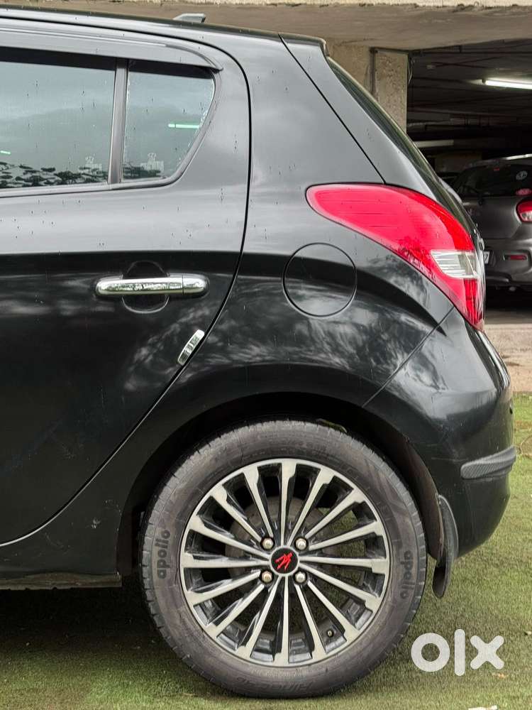 Hyundai I20 Asta (o) 1.2 Mt, 2011, Petrol
