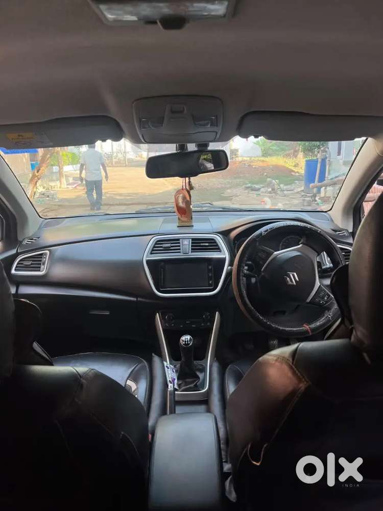 Maruti Suzuki S-cross 2016 Variant