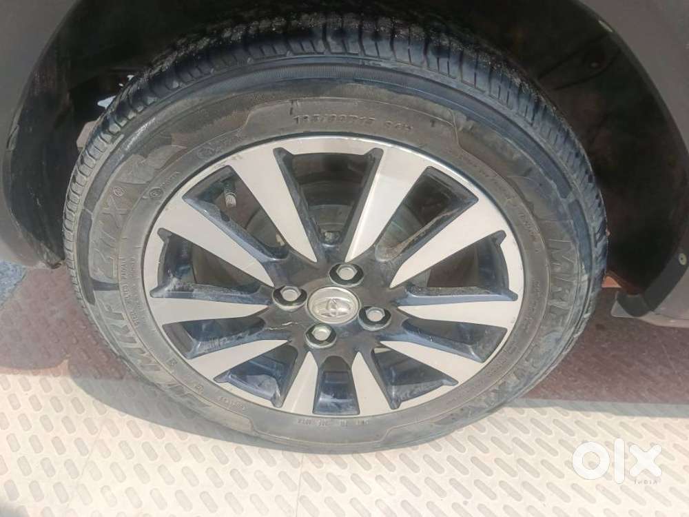 Toyota Etios Cross 1.2l G, 2017, Petrol