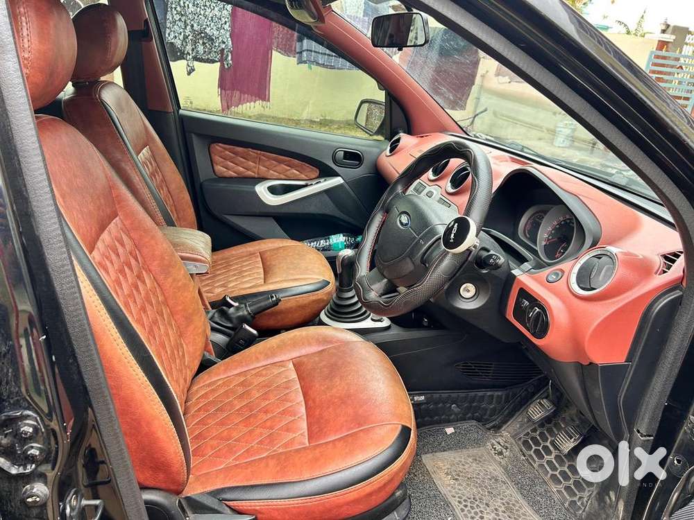 Ford Car 2011, Km Driven 62895