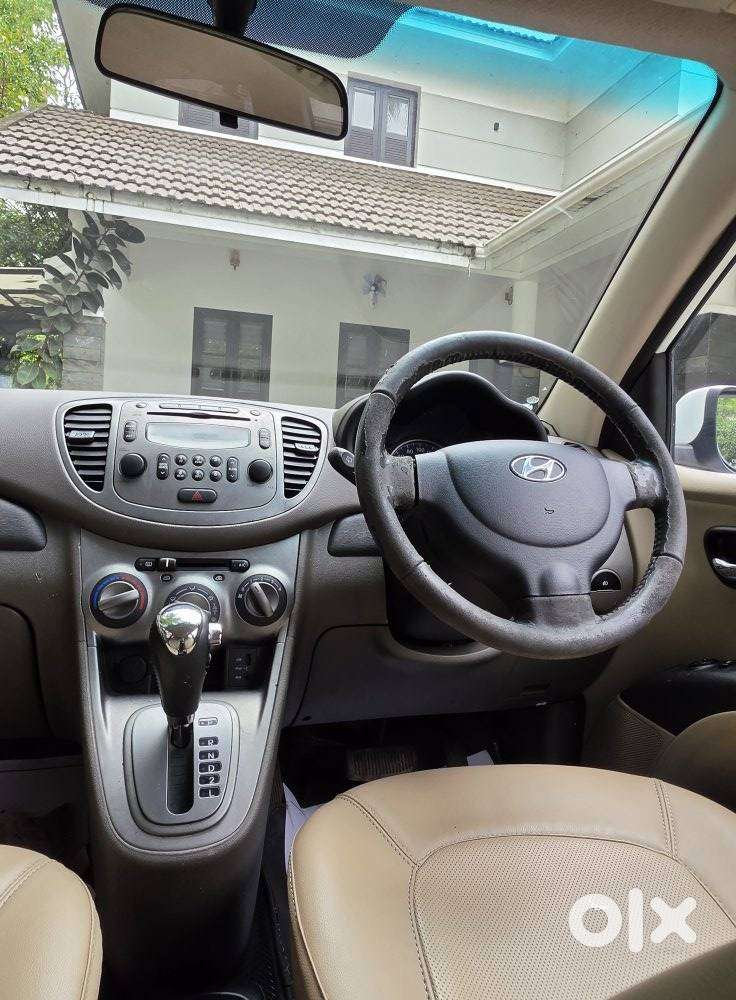 Hyundai I10 Sportz At, 2011, Petrol