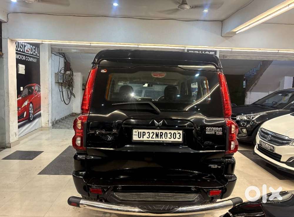 Mahindra Scorpio Classic 2.2 S 11 Mt 7 Str, 2023, Diesel