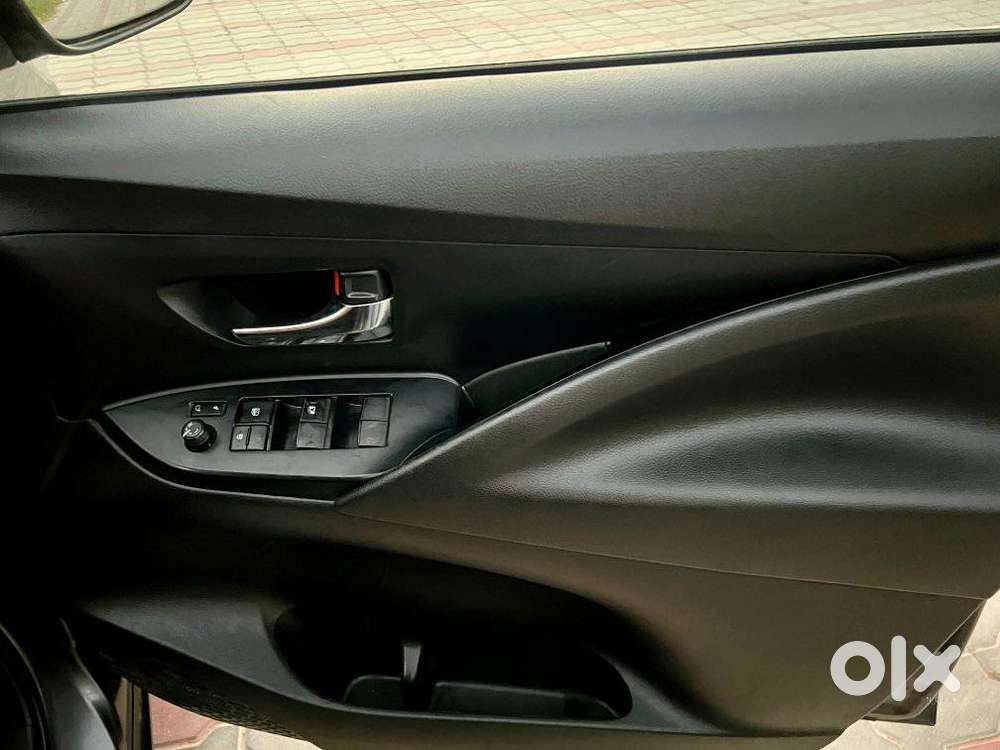 Toyota Innova Crysta 2.4 G Mt, 2020, Diesel