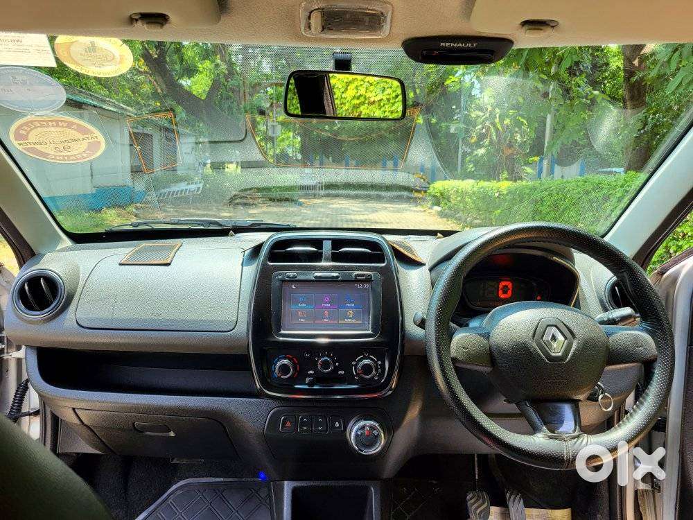 Renault Kwid 1.0 Rxt (o) Easy-r, 2018, Petrol