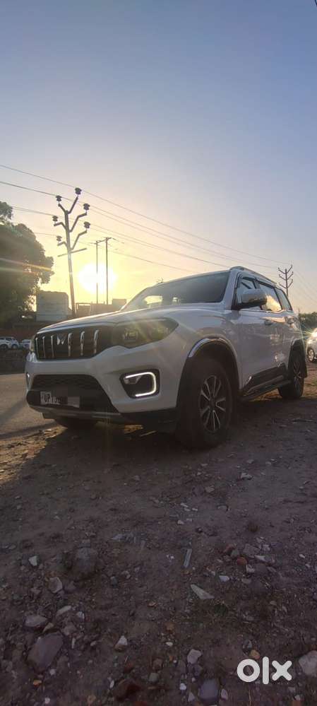 Mahindra Scorpio N Z8 Diesel Mt 2wd 6 Str, 2023, Diesel